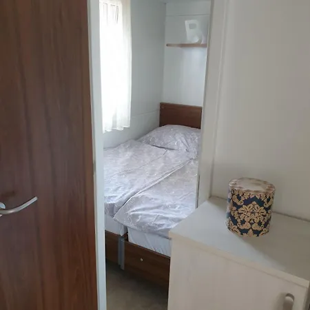 Apartment Apartmanovy Dom Pri Plazi
